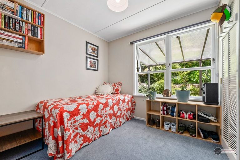 Photo of property in 17 Park Road, Belmont, Lower Hutt, 5010