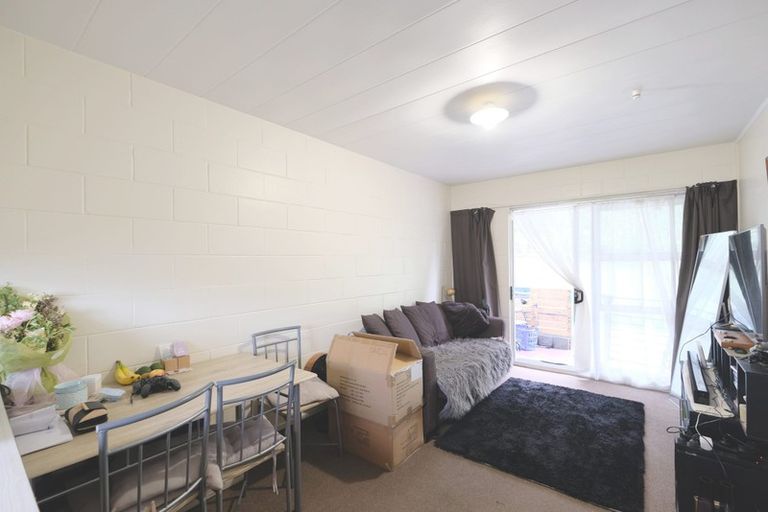 Photo of property in 4/22b Arabi Street, Sandringham, Auckland, 1041