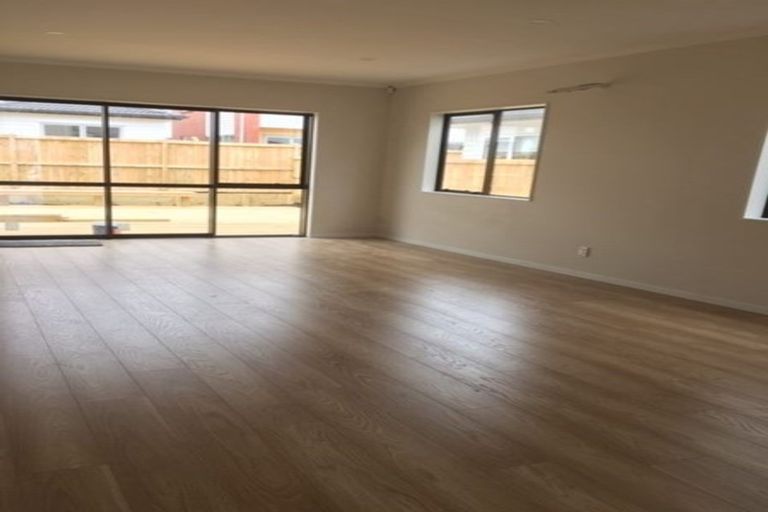 Photo of property in 23 Puoro Street, Flat Bush, Auckland, 2019