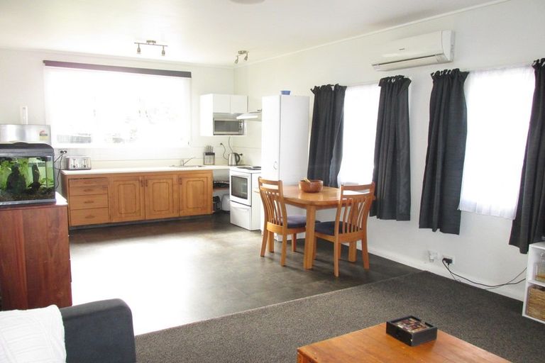 Photo of property in 4 Victoria Avenue, Wairoa, 4108