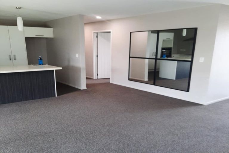 Photo of property in 104 Helenslee Road, Pokeno, 2472