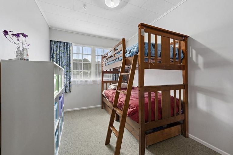 Photo of property in 63 Waipounamu Drive, Kelson, Lower Hutt, 5010