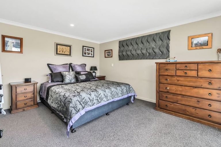 Photo of property in 13 Cressy Place, Darfield, 7510