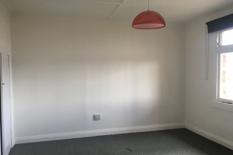 Photo of property in 11b Selwyn Avenue, Avenues, Whangarei, 0110