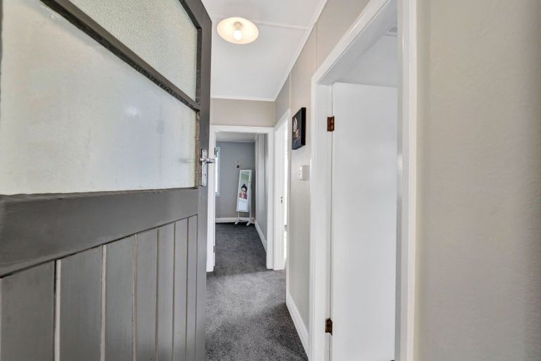 Photo of property in 114 Hamlet Street, Stratford, 4332