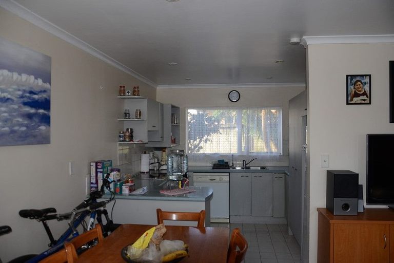 Photo of property in 127 Settlement Road, Papakura, 2110
