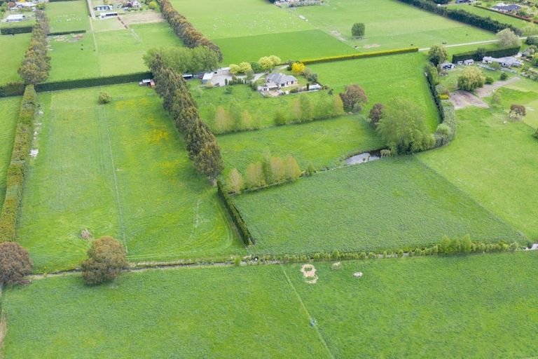 Photo of property in 128 Johnstone Street, Tinwald, Ashburton, 7774