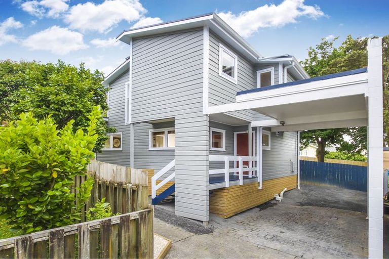 Photo of property in 3/32a Clayburn Road, Glen Eden, Auckland, 0602