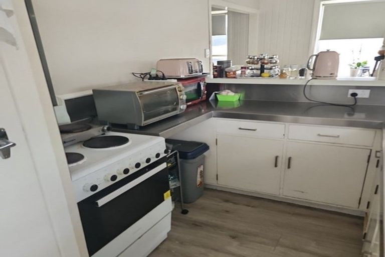 Photo of property in 71 Karamu Crescent, Wainuiomata, Lower Hutt, 5014