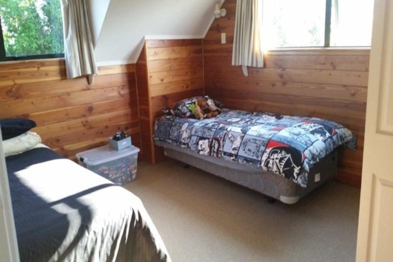 Photo of property in 22 Kurupae Road, Hilltop, Taupo, 3330