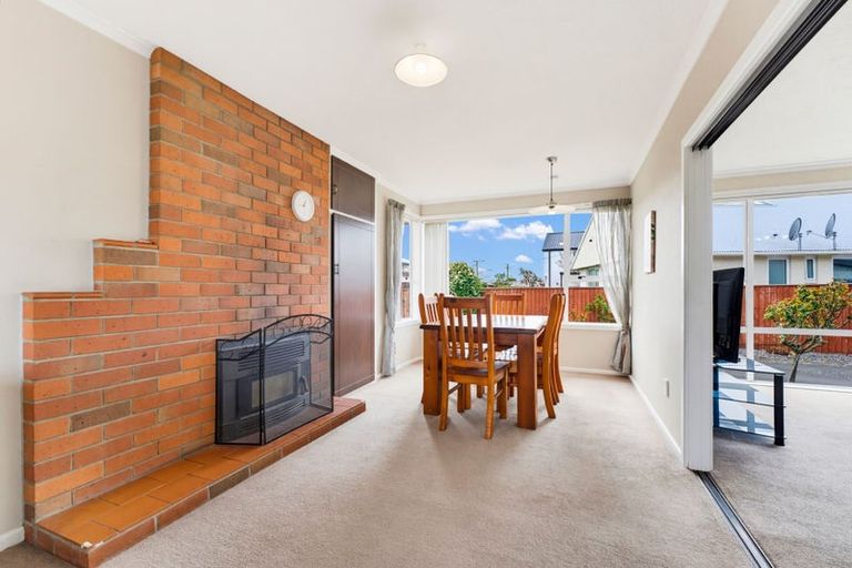 Photo of property in 4 Colesbury Street, Bishopdale, Christchurch, 8053