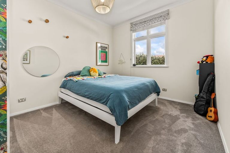 Photo of property in 50 Hollis Road, Paraparaumu Beach, Paraparaumu, 5032