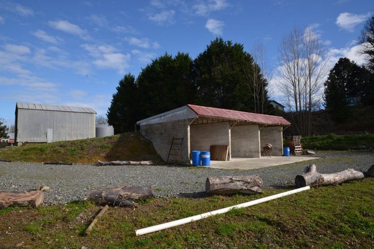 Photo of property in 11 Gribbon Road, Mahoenui, 3978