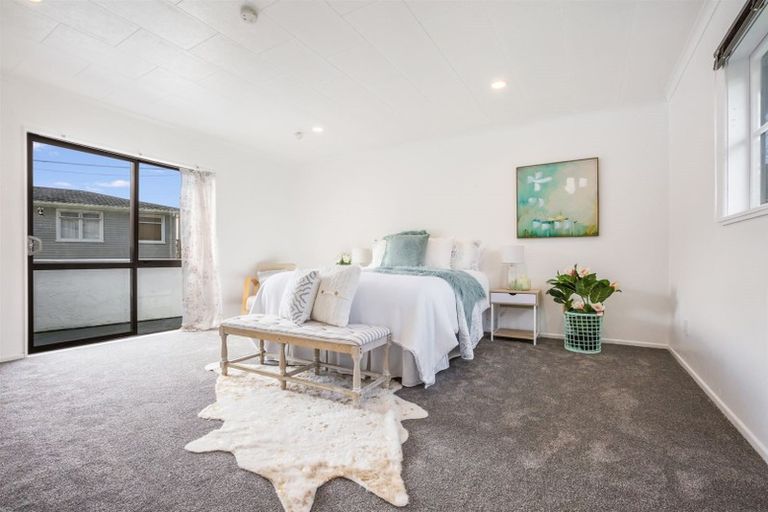 Photo of property in 60 Bell Street, Tawa, Wellington, 5028