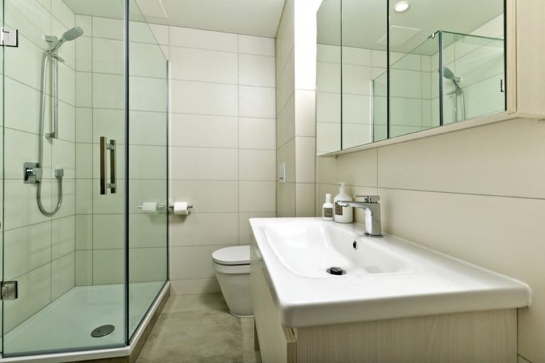 Photo of property in 58/45 Stanley Road, Stanley Point, Auckland, 0624