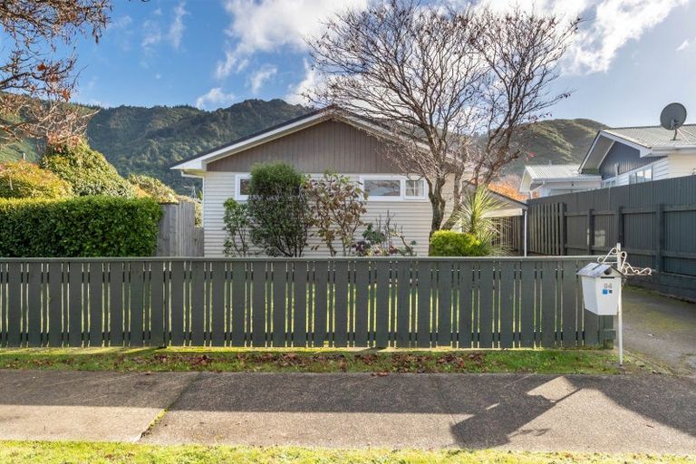 Photo of property in 94 Pasadena Crescent, Totara Park, Upper Hutt, 5018