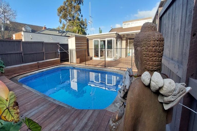 Photo of property in 19 Stratford Place, Otumoetai, Tauranga, 3110