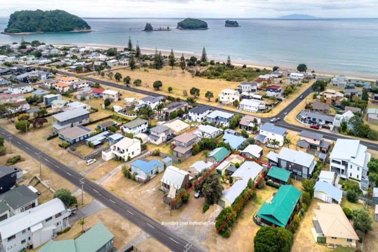 Photo of property in 216 Given Avenue, Whangamata, 3620