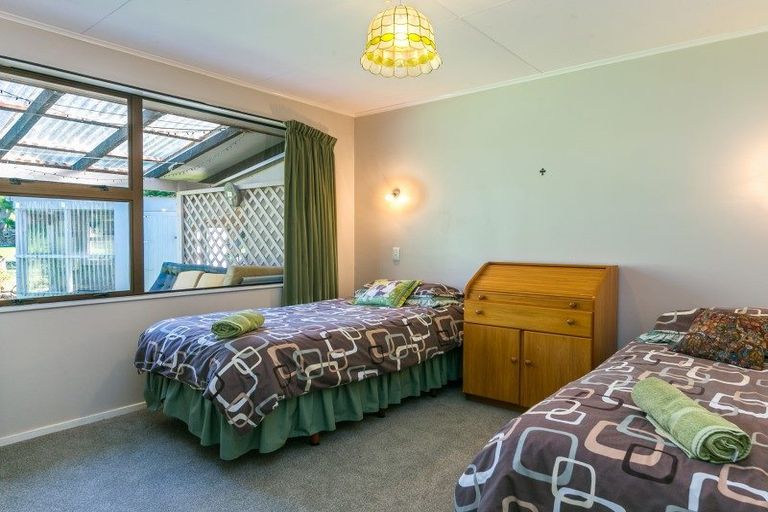 Photo of property in 5804 Kenepuru Road, Waitaria Bay, Picton, 7282