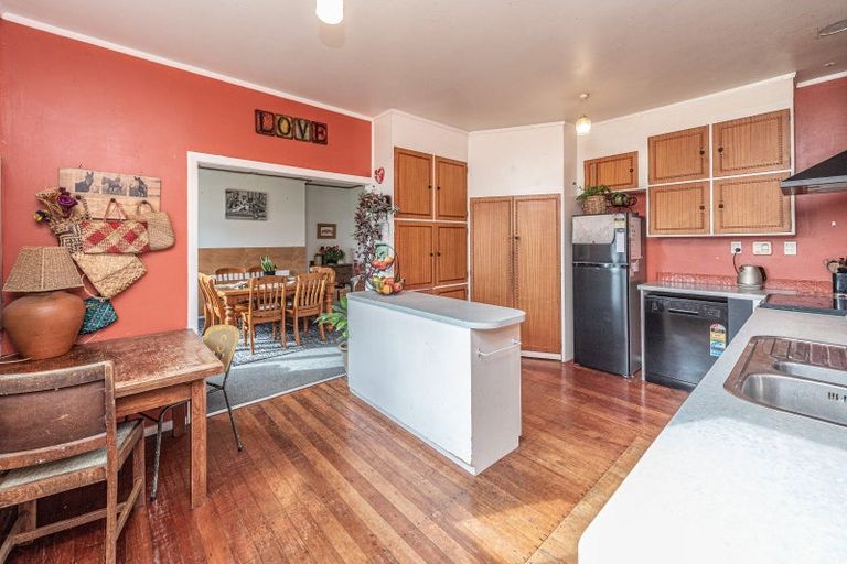 Photo of property in 102 Putiki Drive, Putiki, Whanganui, 4500