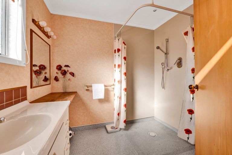 Photo of property in 44 Percy Avenue, Stratford, 4332