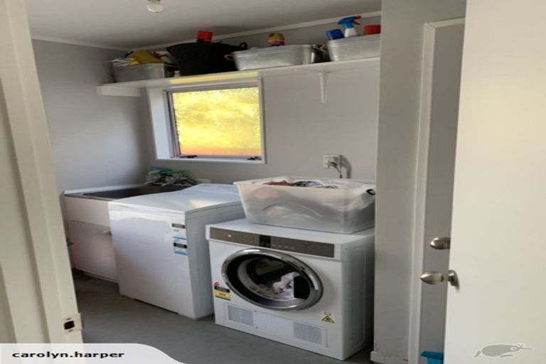 Photo of property in 2/30 Norwood Road, Bayswater, Auckland, 0622