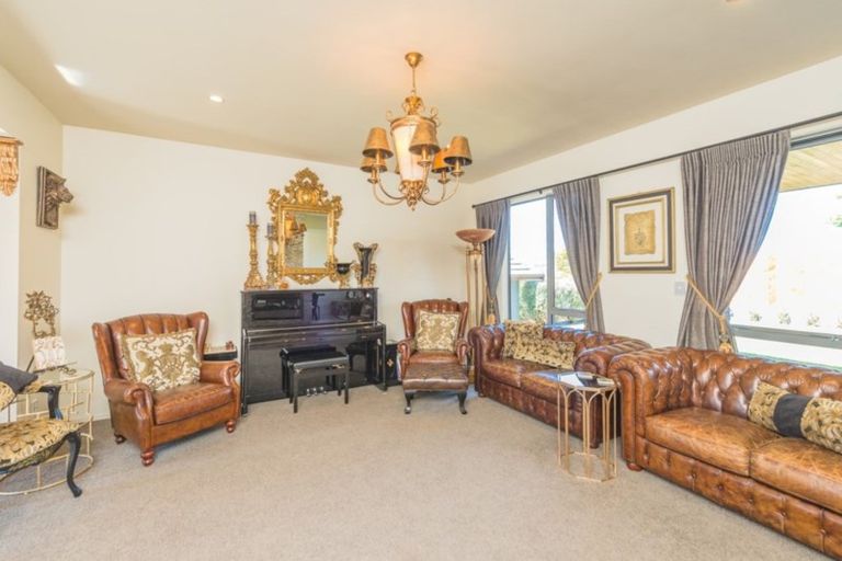 Photo of property in 1 Webster Place, Otamatea, Whanganui, 4500