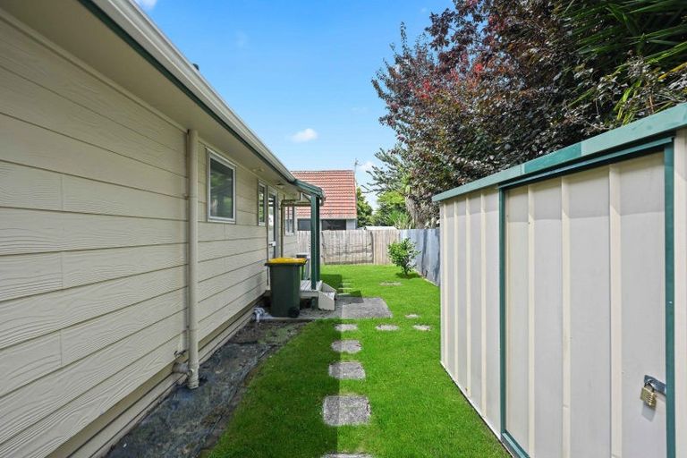 Photo of property in 12 Lickfold Lane, Pukete, Hamilton, 3200