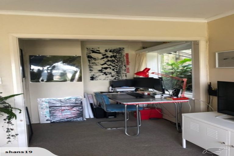 Photo of property in 64 Salamanca Road, Kelburn, Wellington, 6012