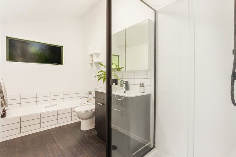 Photo of property in 3/179 Mokoia Road, Birkenhead, Auckland, 0626