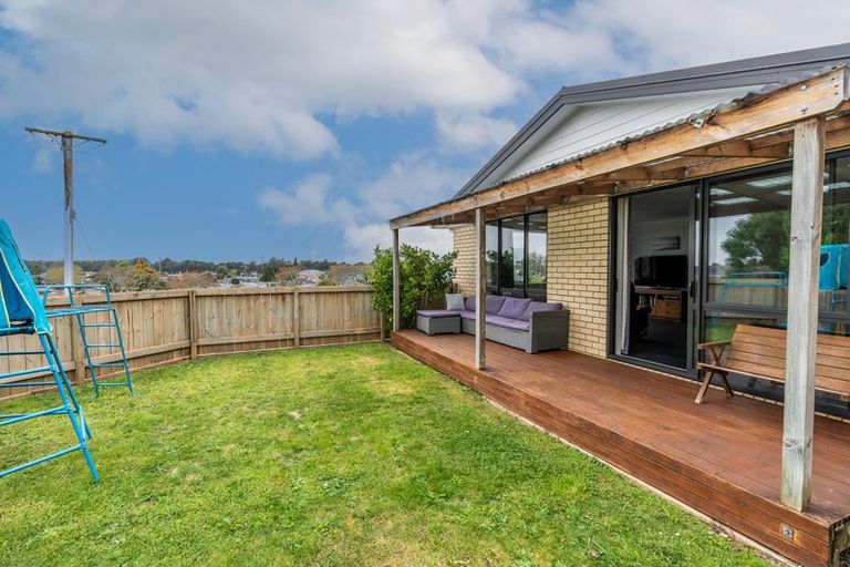 Photo of property in 43a Livingstone Avenue, Nawton, Hamilton, 3200