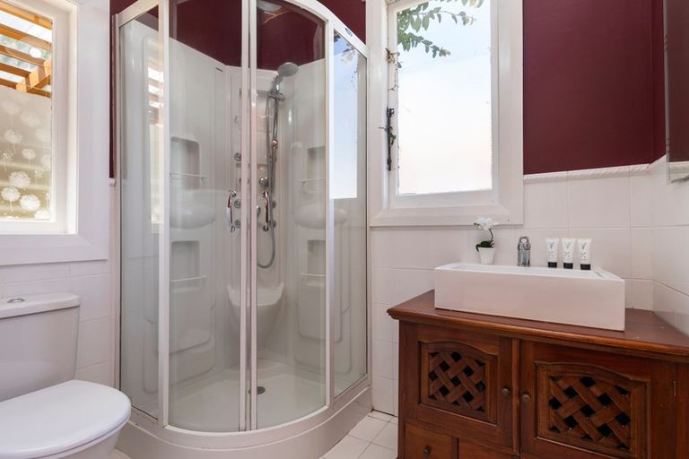 Photo of property in 180 Carrington Road, Mount Albert, Auckland, 1025
