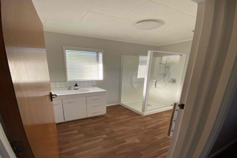 Photo of property in 1/46 Campbell Street, Havelock North, 4130