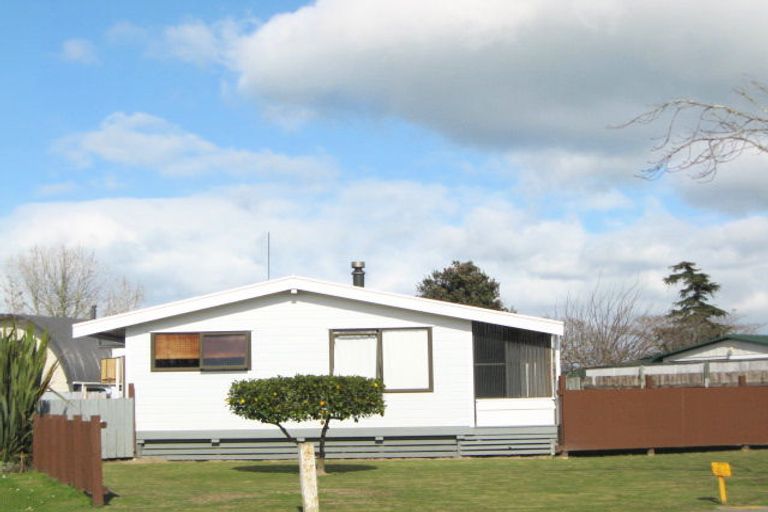 Photo of property in 17 Thompson Crescent, Whakatane, 3120