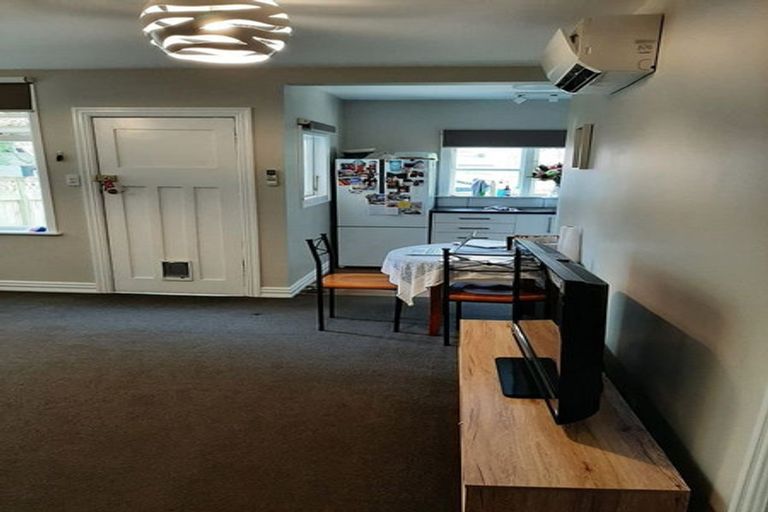 Photo of property in 195 Grant Road, Thorndon, Wellington, 6011