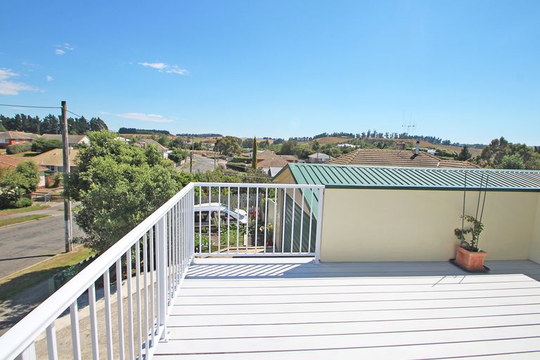Photo of property in 1 Blyth Street, Holmes Hill, Oamaru, 9401