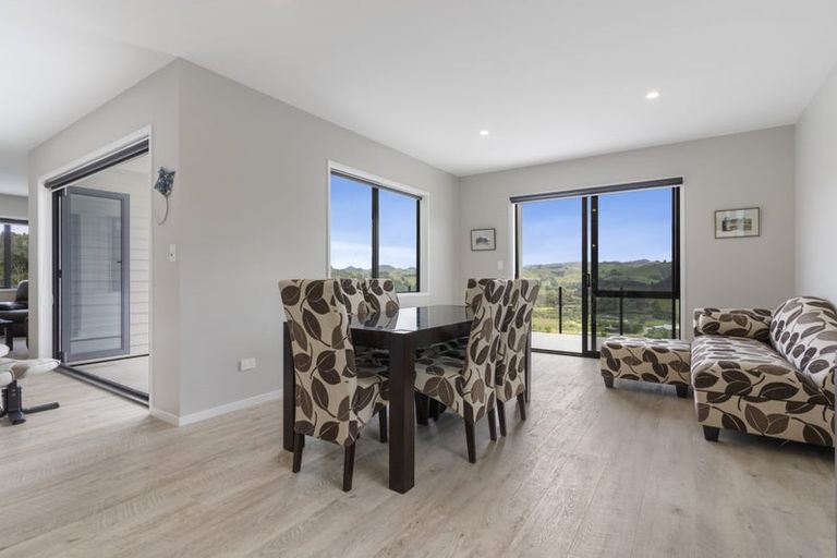 Photo of property in 21 Manatu Close, Whangamata, 3691