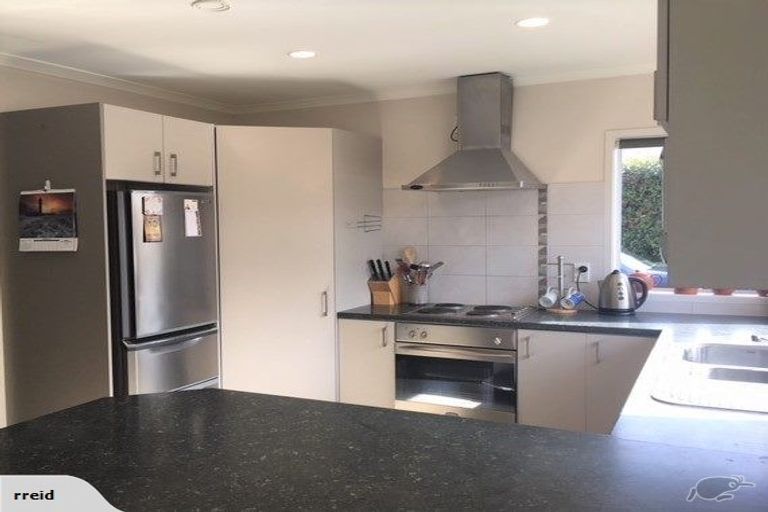 Photo of property in 1b Church Street, Tuakau, 2121