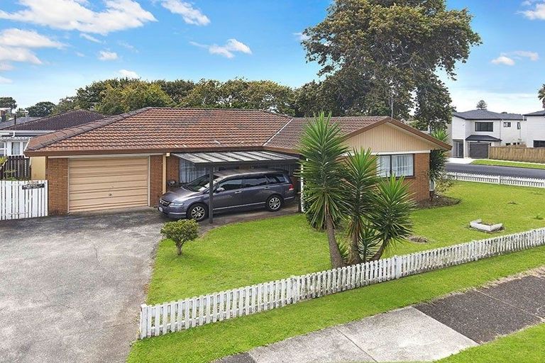 Photo of property in 1/39 Landscape Road, Papatoetoe, Auckland, 2025