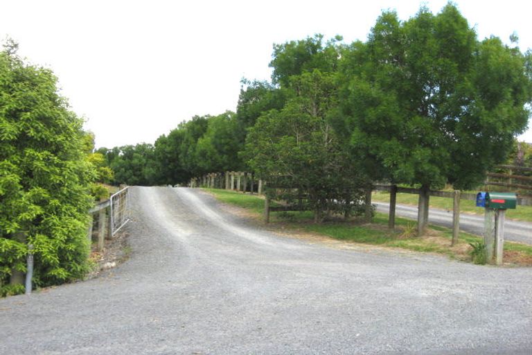 Photo of property in 163 Great South Road, Drury, 2113