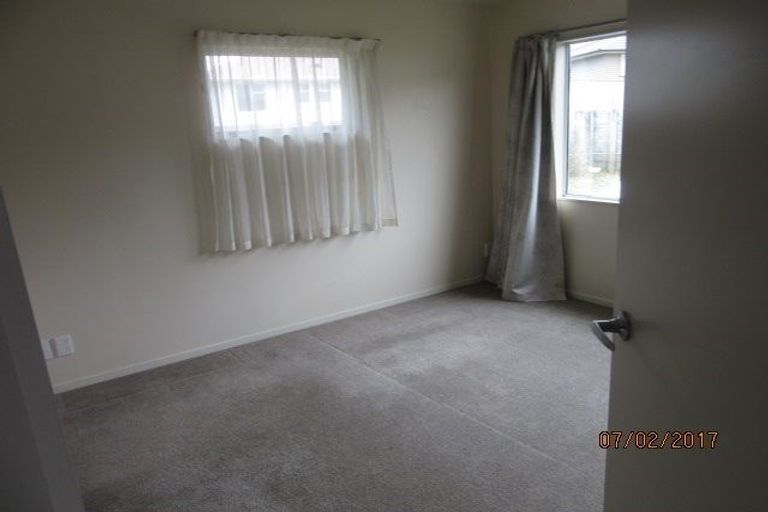 Photo of property in 74a Owhiti Street, Titahi Bay, Porirua, 5022