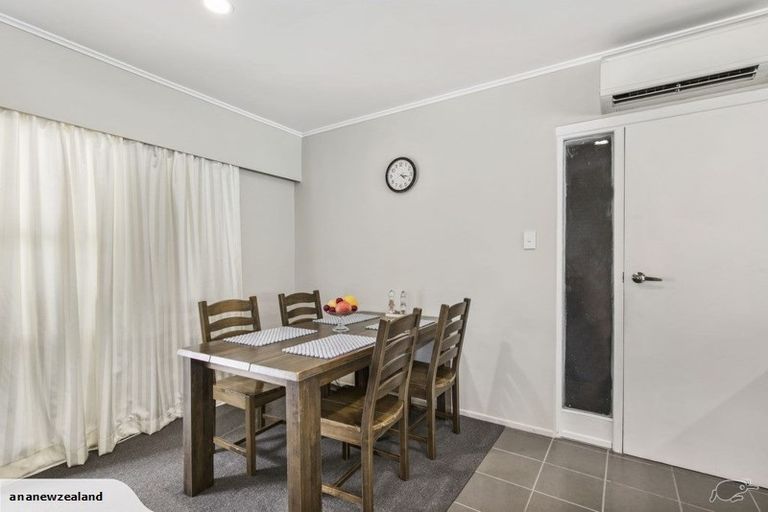 Photo of property in 2/50 Hain Avenue, Mangere East, Auckland, 2024
