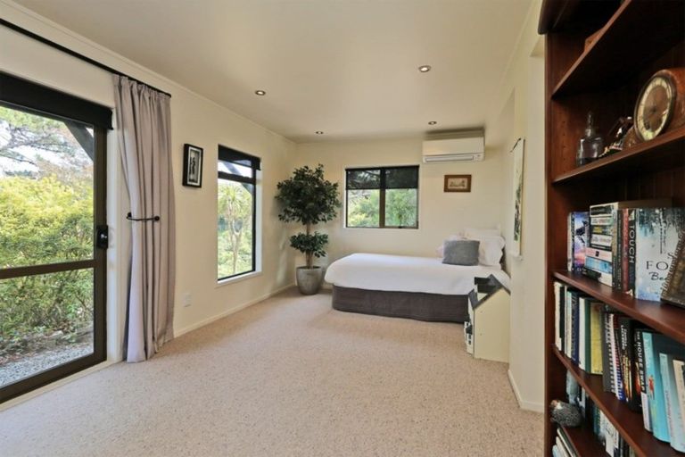 Photo of property in 21 Delhi Road, Hospital Hill, Napier, 4110