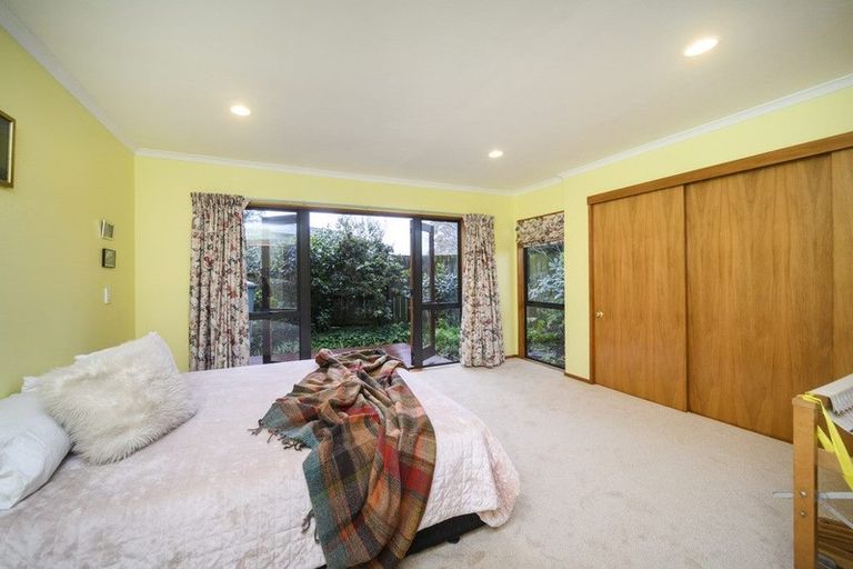 Photo of property in 27 Collingwood Street, Hokowhitu, Palmerston North, 4410
