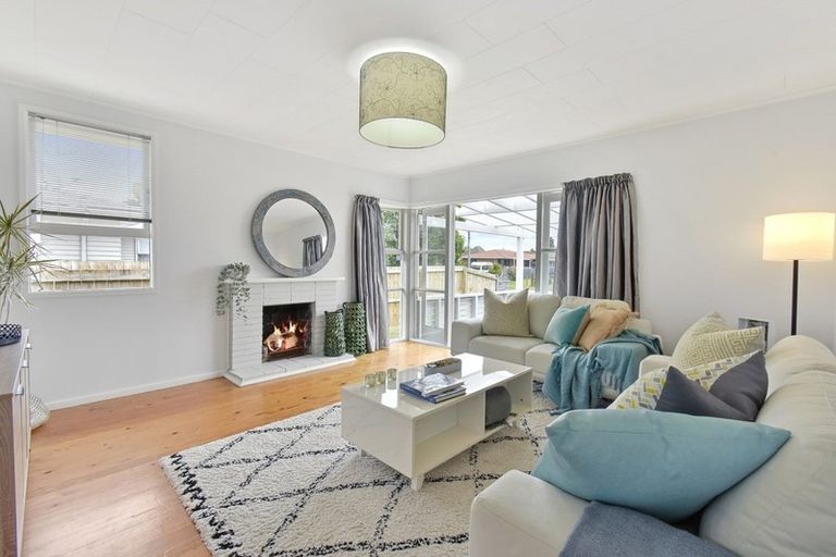 Photo of property in 19 Hardie Street, Mangere East, Auckland, 2024