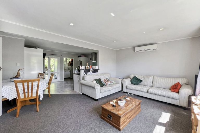 Photo of property in 79a Ohariu Road, Johnsonville, Wellington, 6037