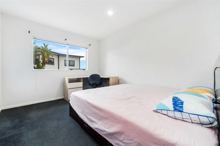 Photo of property in 4 Castaway Place, Gulf Harbour, Whangaparaoa, 0930