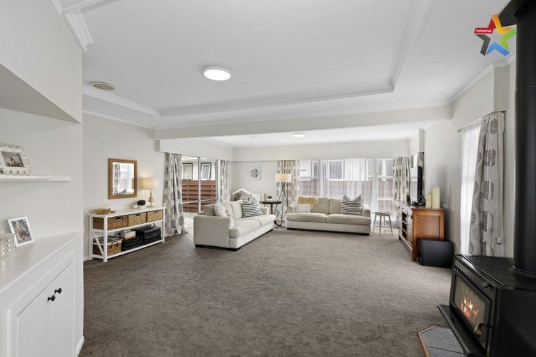 Photo of property in 29 Karamu Crescent, Wainuiomata, Lower Hutt, 5014