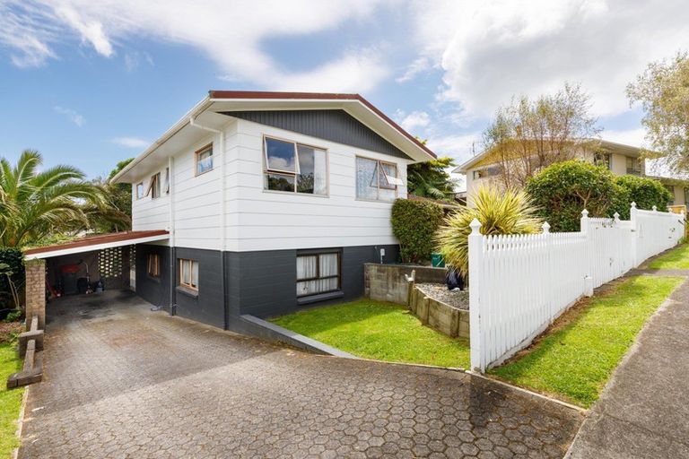 Photo of property in 38 Penrith Street, Westown, New Plymouth, 4310