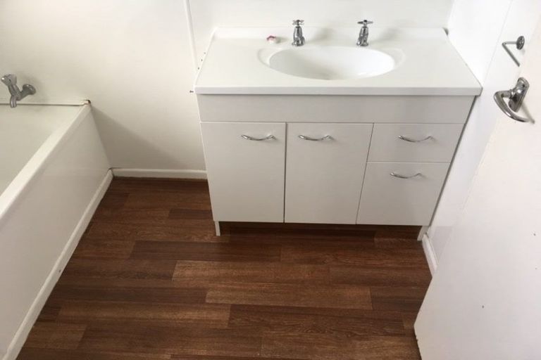 Photo of property in 107 Turner Drive, Western Heights, Rotorua, 3015